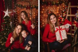 Rodzina pozuje do zdjęcia w scenerii świątecznej
